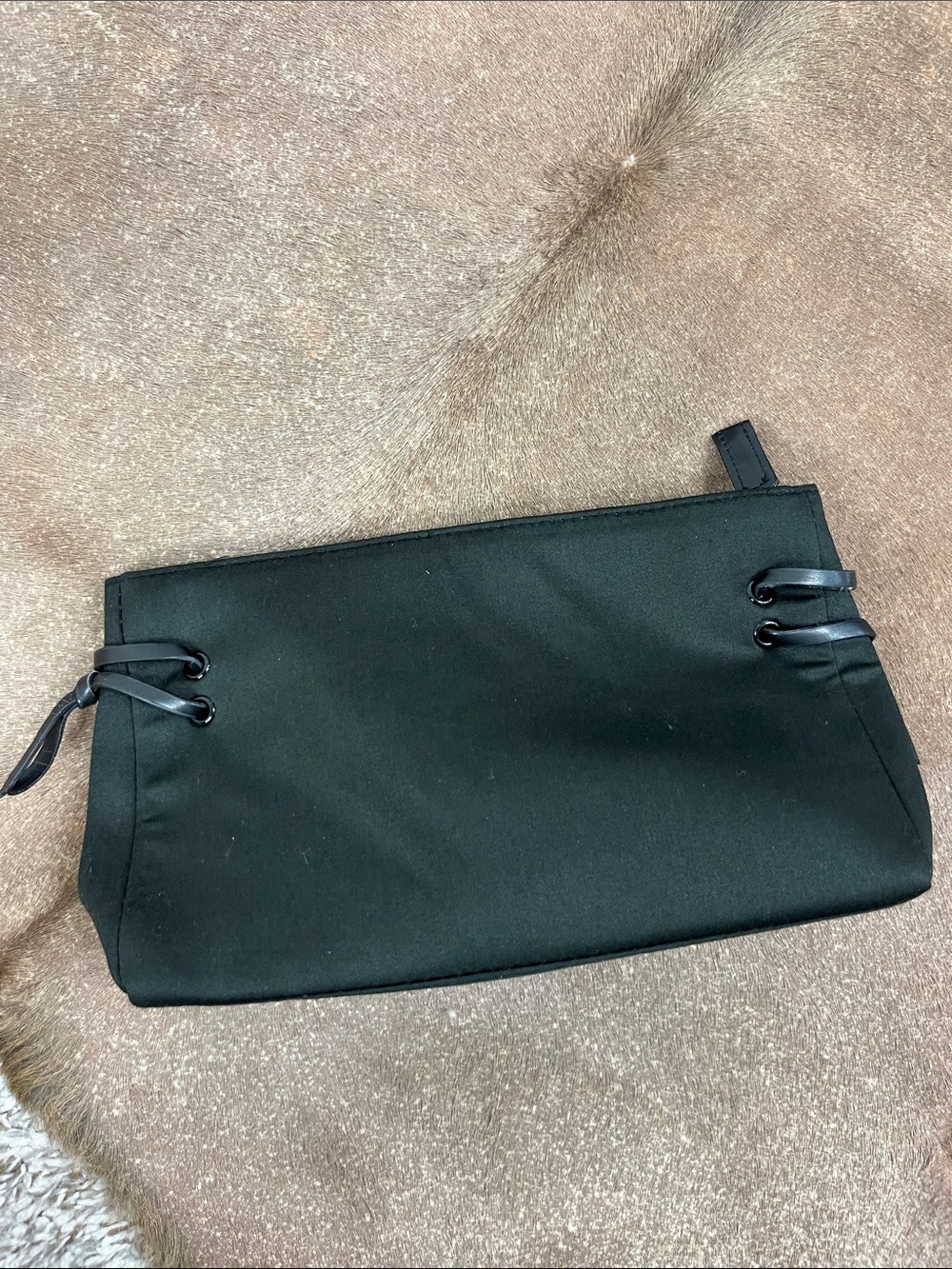 YSL Embroidered Makeup Bag Set, #8 Lip Liner Opium Anti Wrinkle Cream Travel Bag - Picture 7 of 9